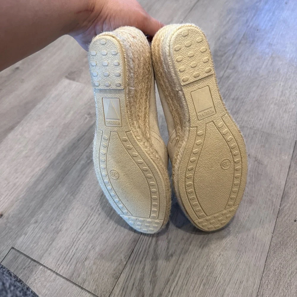 Women’s Espadrille Wedge Slip-On - Light Cream